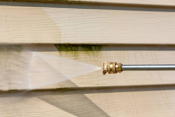 Fence Pressure Washing in Corvallis, MT